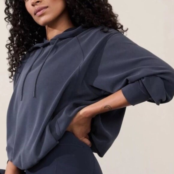 Athleta Seasoft Bubble Hem Hoodie Size Large - Picture 9 of 9